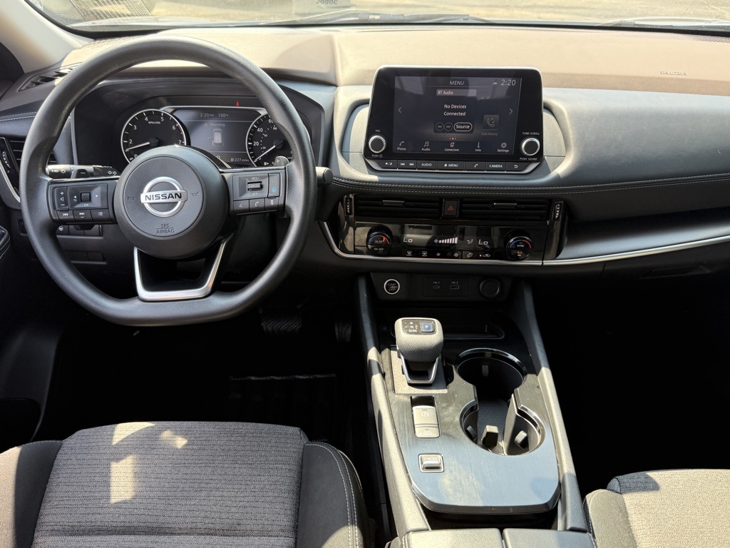 2021 Nissan Rogue SV photo 20