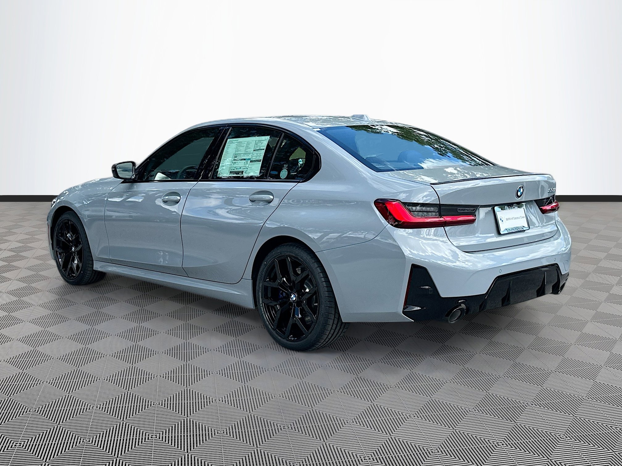 2026 Bmw 330i photo 5