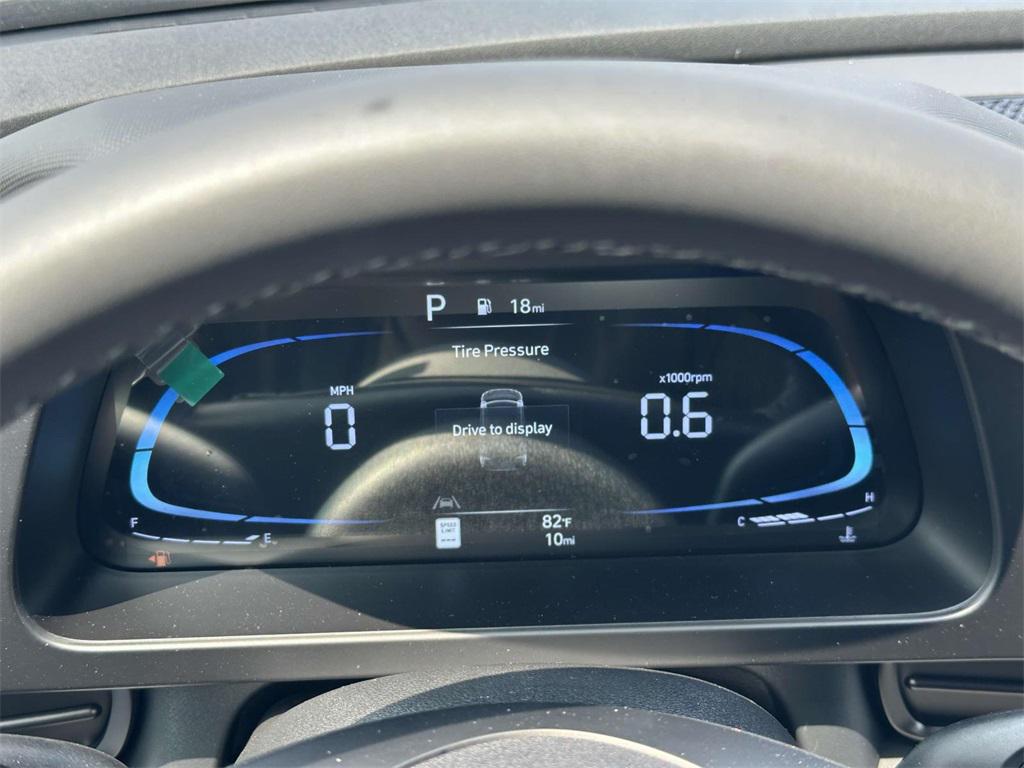 2025 Hyundai Elantra SEL Sport photo 22