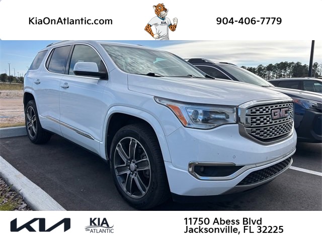 2019 GMC Acadia Denali's photo