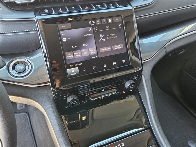 2023 Jeep Grand Cherokee Laredo photo 20