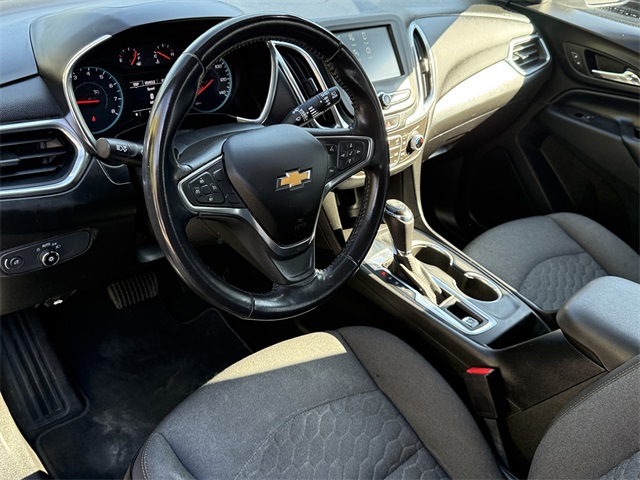 2018 Chevrolet Equinox LT photo 14