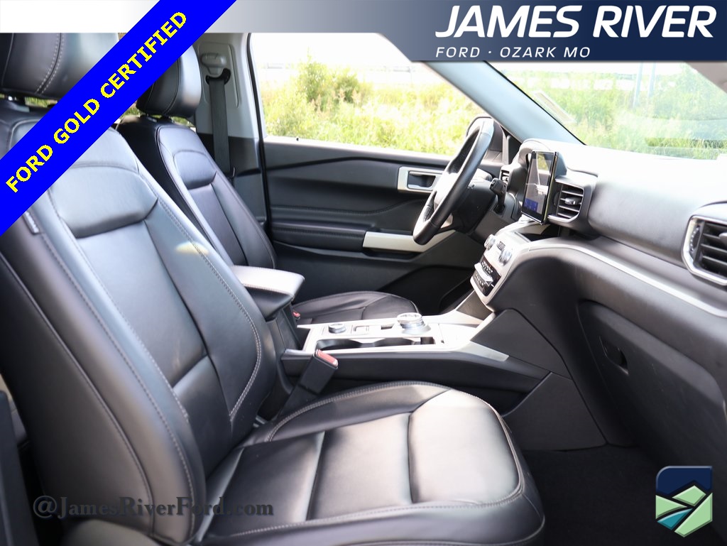 2023 Ford Explorer XLT photo 9