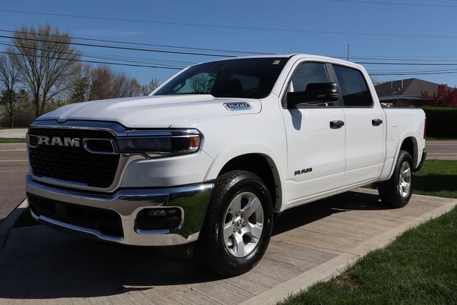 2025 Ram 1500 Big Horn photo 4