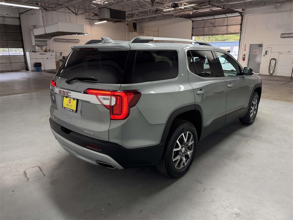 2023 Gmc Acadia SLT photo 7