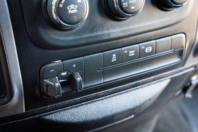 2016 Ram 2500 Tradesman photo 24
