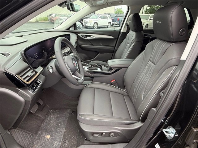 2025 Buick Envision Avenir photo 13