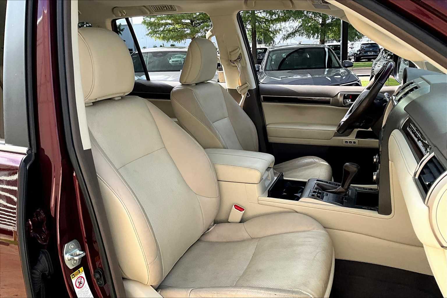2018 Lexus GX 460 Premium photo 8