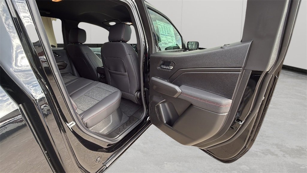 2026 Chevrolet Colorado Z71 photo 44