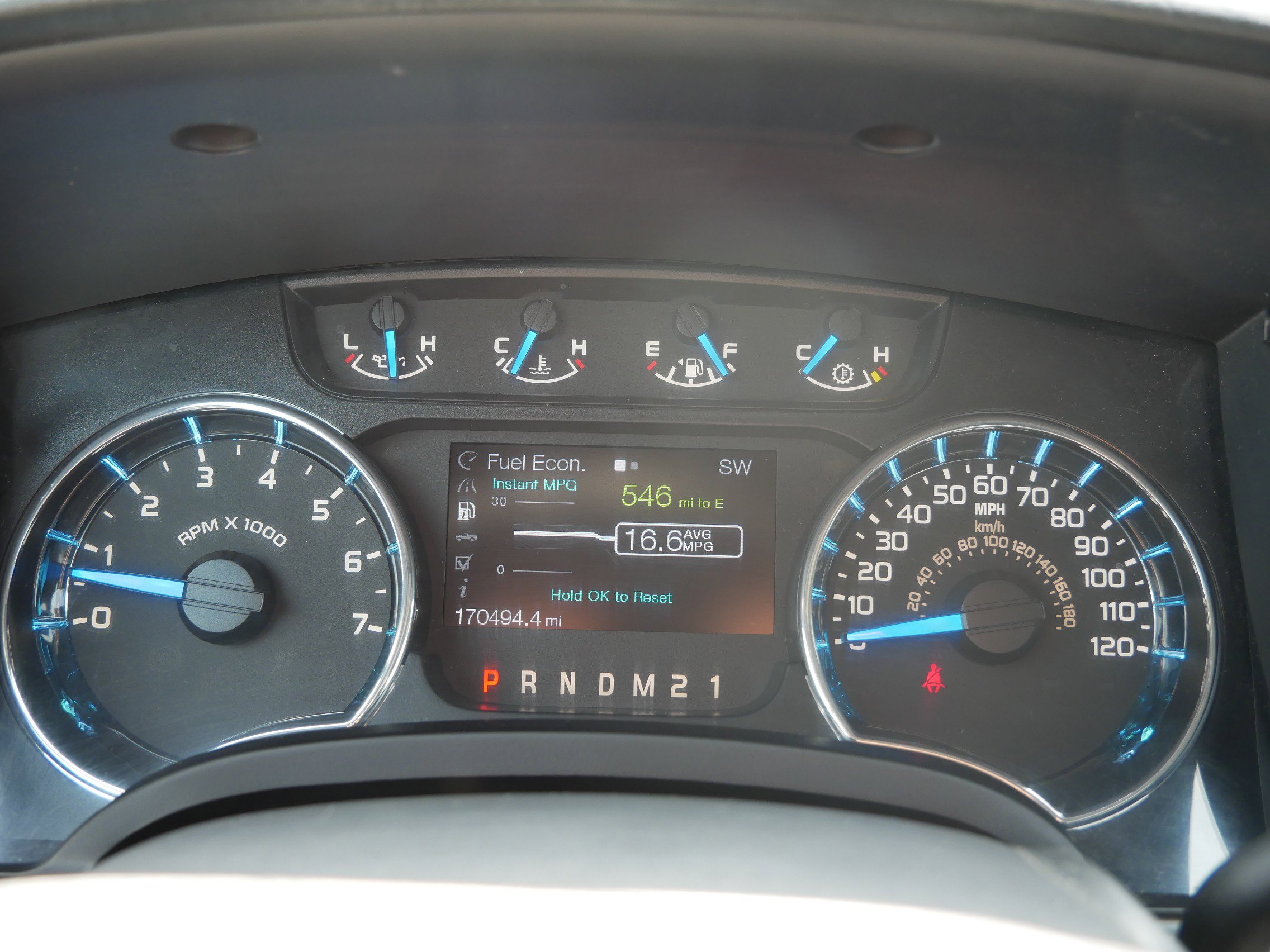 2014 Ford F-150 XLT photo 20