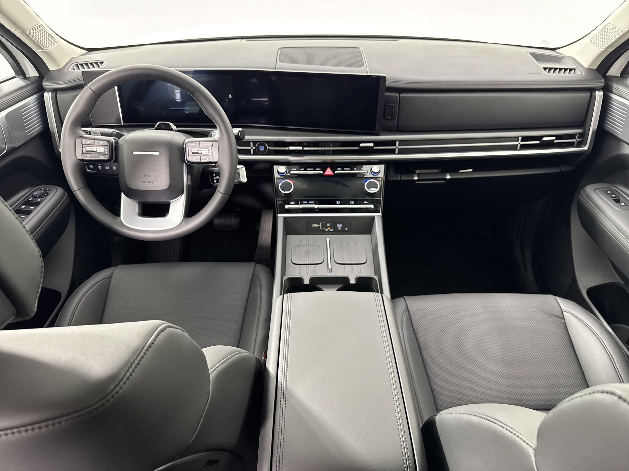 2026 Hyundai Santa Fe SEL photo 13