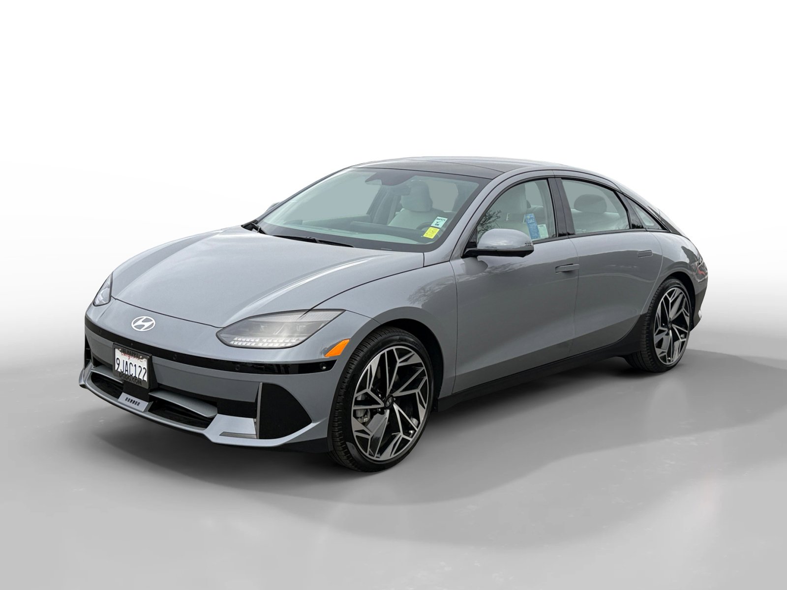 2023 Hyundai IONIQ 6 Limited's photo