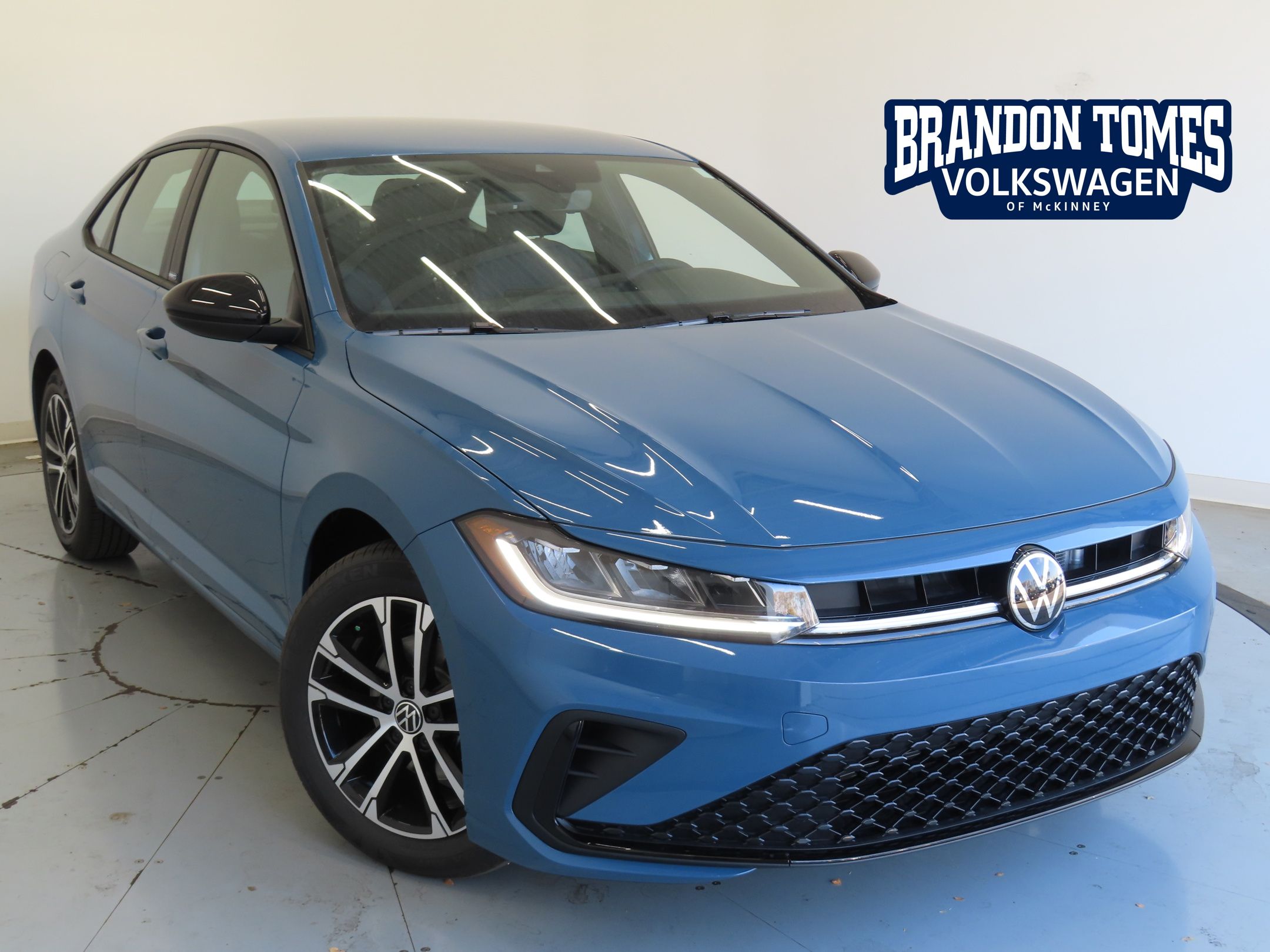 2026 Volkswagen Jetta Sport's photo