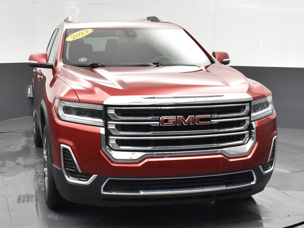 2023 Gmc Acadia SLE photo 2