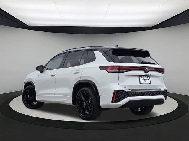 2025 Volkswagen Tiguan SE R-Line Black photo 4