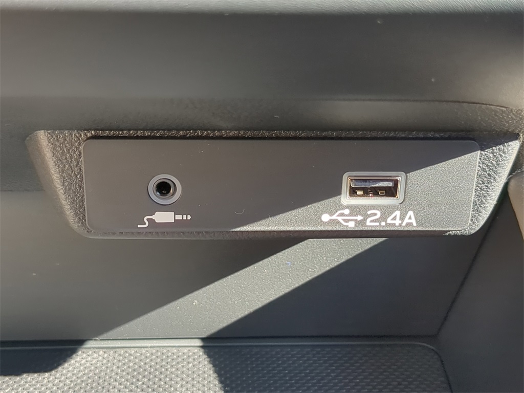 2025 Subaru Forester Base photo 20
