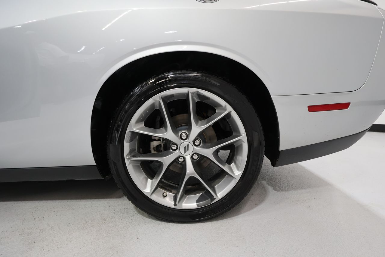 2023 Dodge Challenger GT photo 15