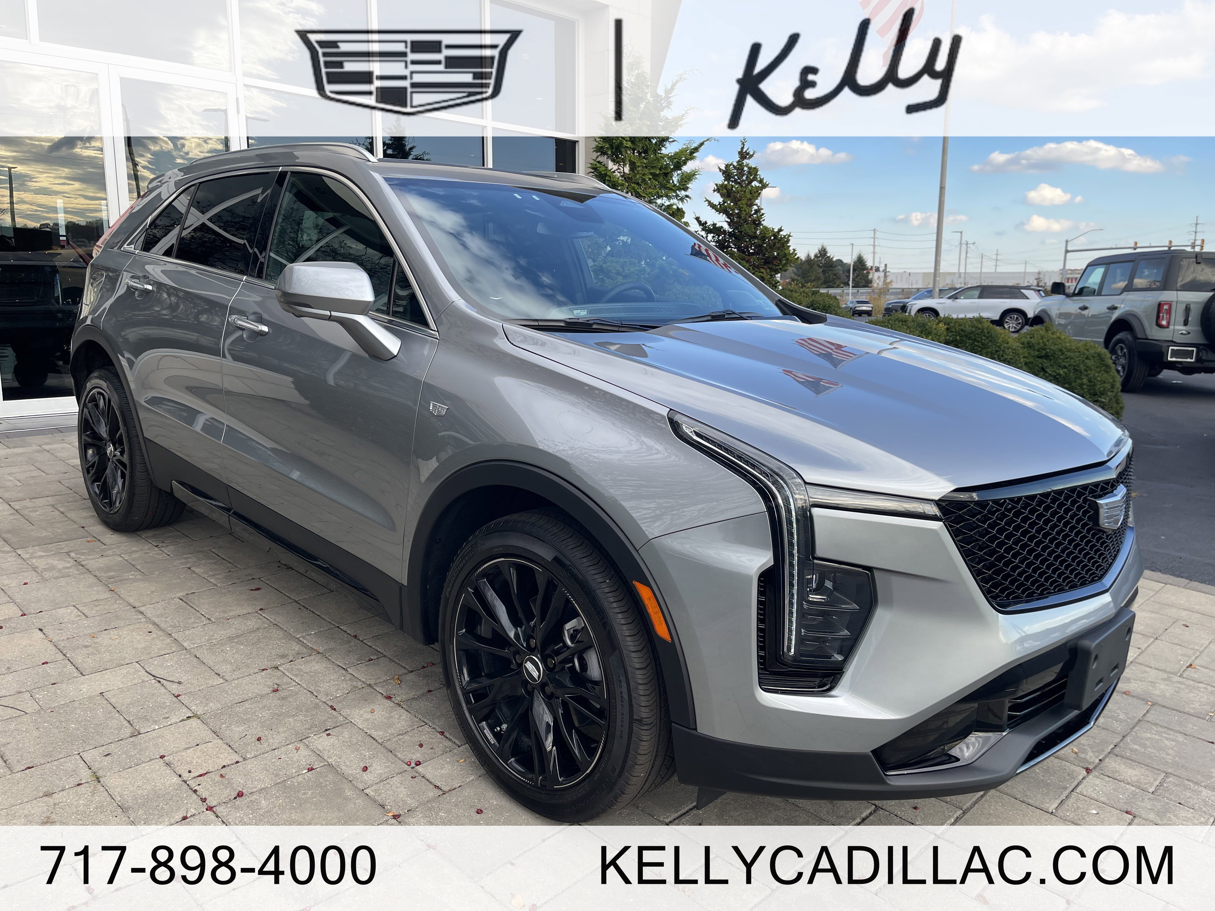 2025 Cadillac XT4 Premium Luxury
