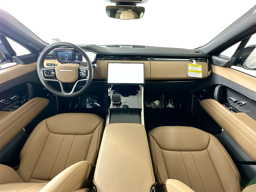 2025 Land Rover Range Rover Sport SE photo 17