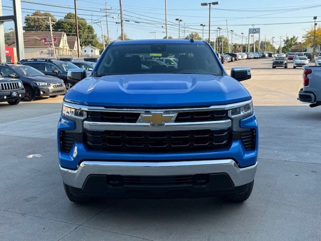 2026 Chevrolet Silverado 1500 LT photo 9