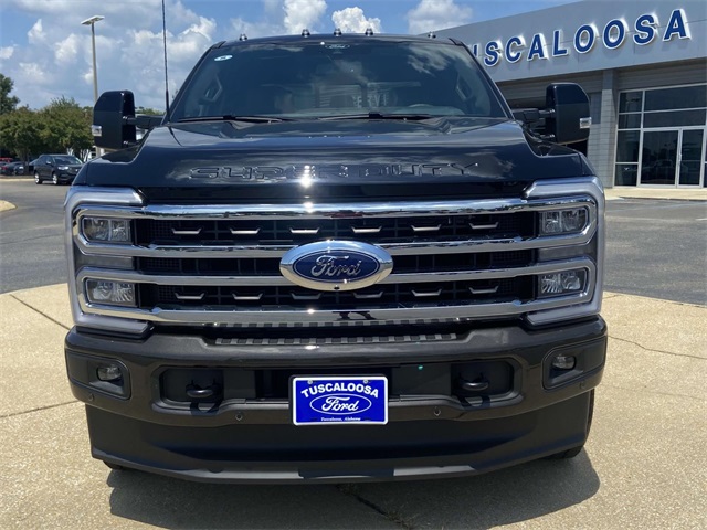 2025 Ford F-350 photo 6