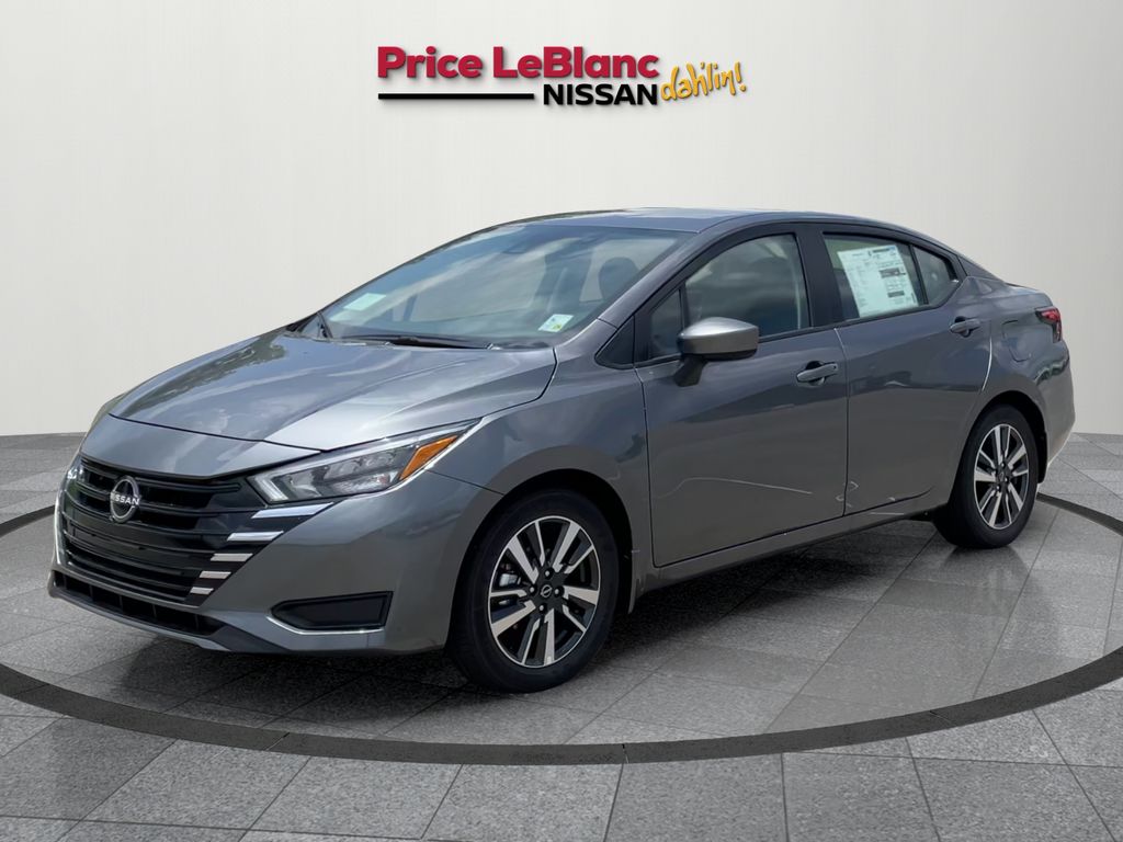 2025 Nissan Versa SV photo 3