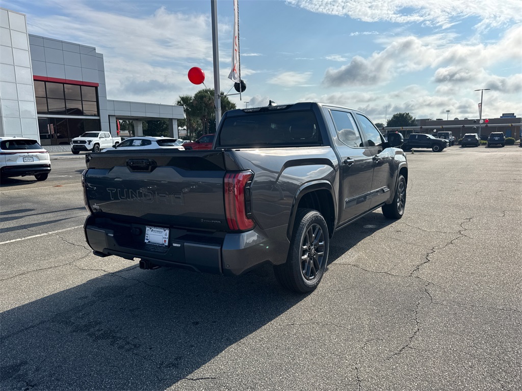 2025 Toyota Tundra Platinum CrewMax photo 3