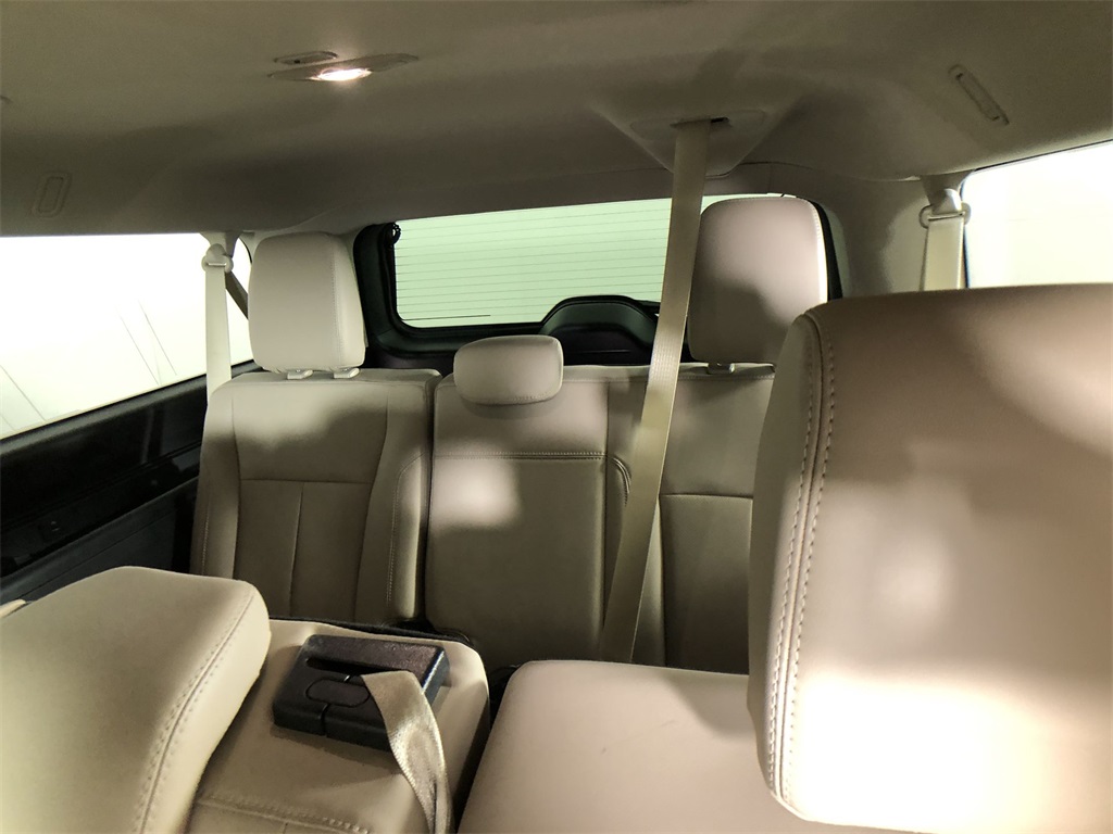 2022 Ford Expedition MAX XLT photo 23