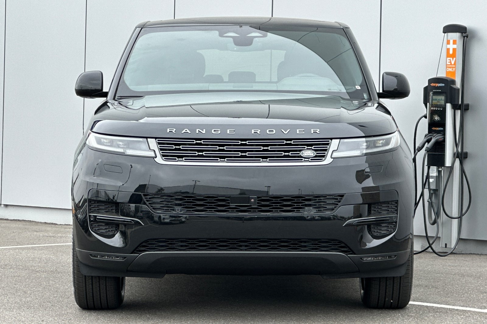 2025 Land Rover Range Rover Sport P360 S photo 22