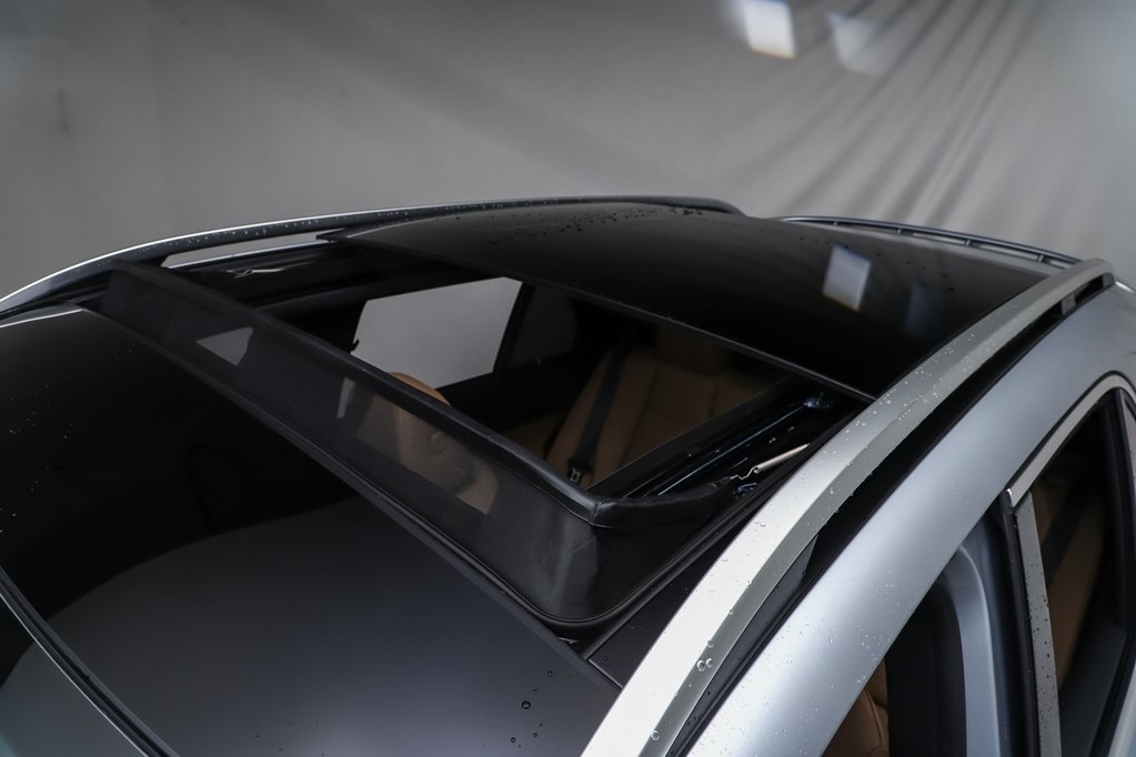 2026 Mercedes Benz GLE 450 4MATIC photo 3