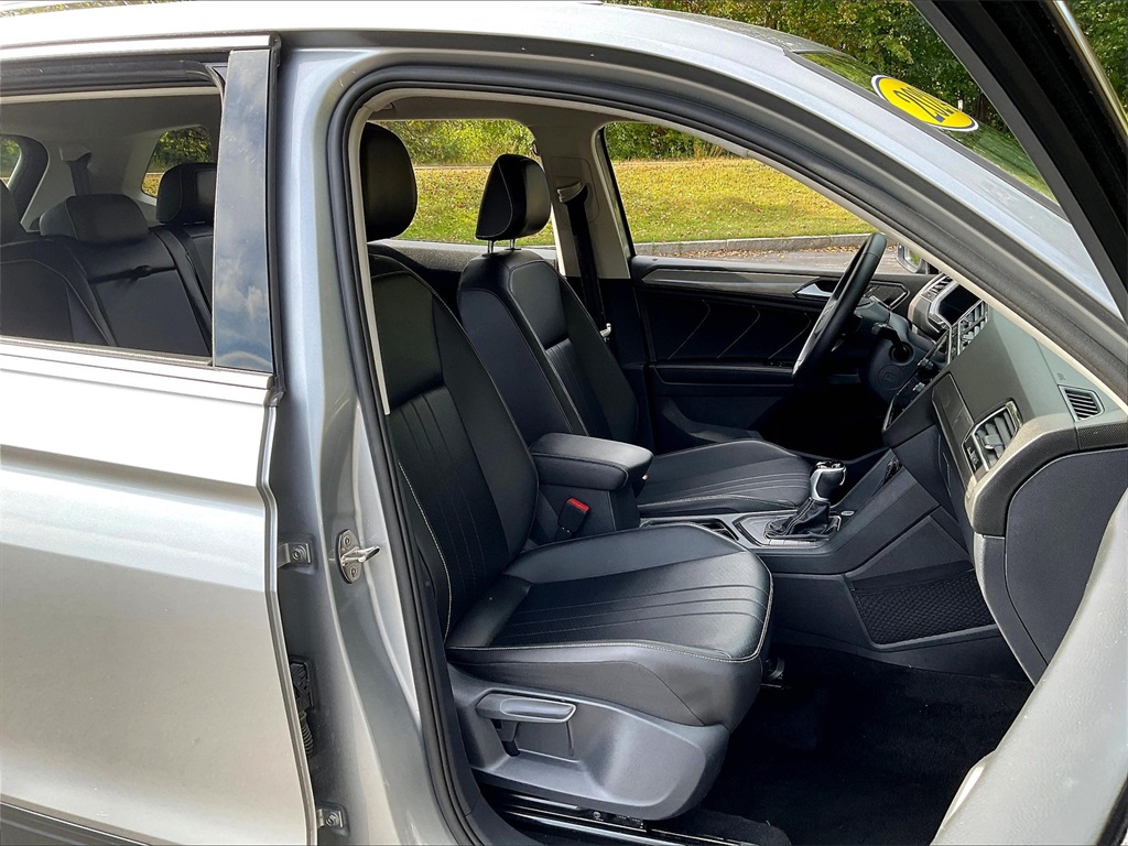 2024 Volkswagen Tiguan SE Wolfsburg Edition photo 10