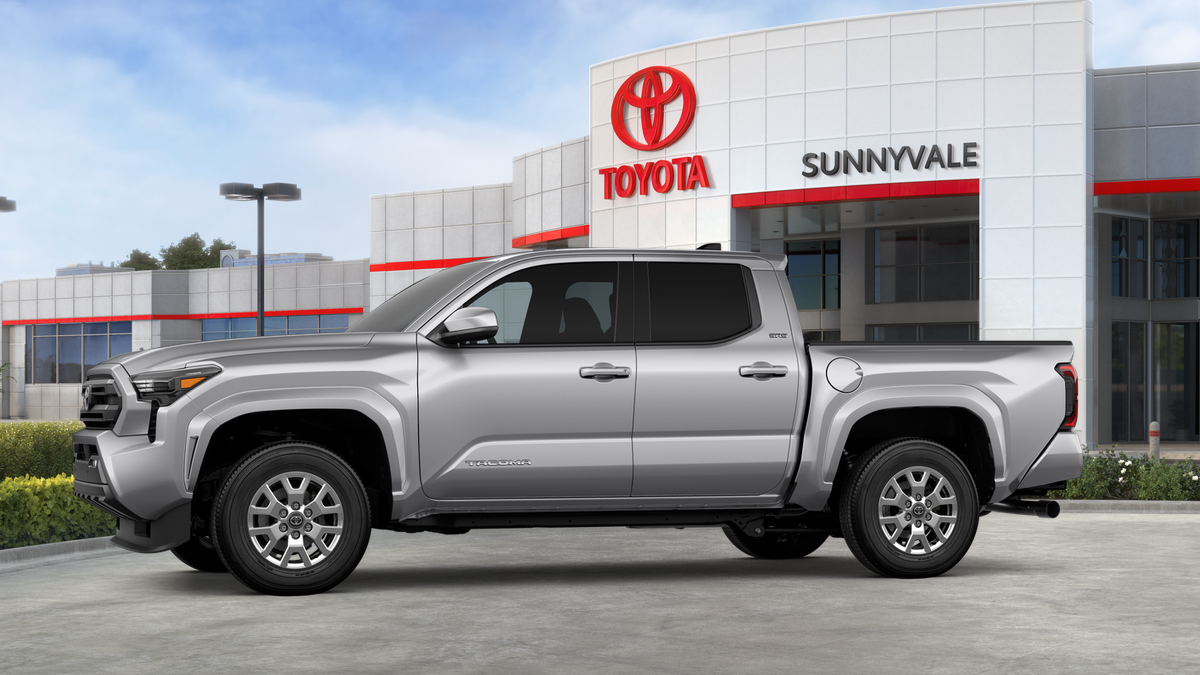 2026 Toyota Tacoma SR5 4x4 Double Cab photo 3