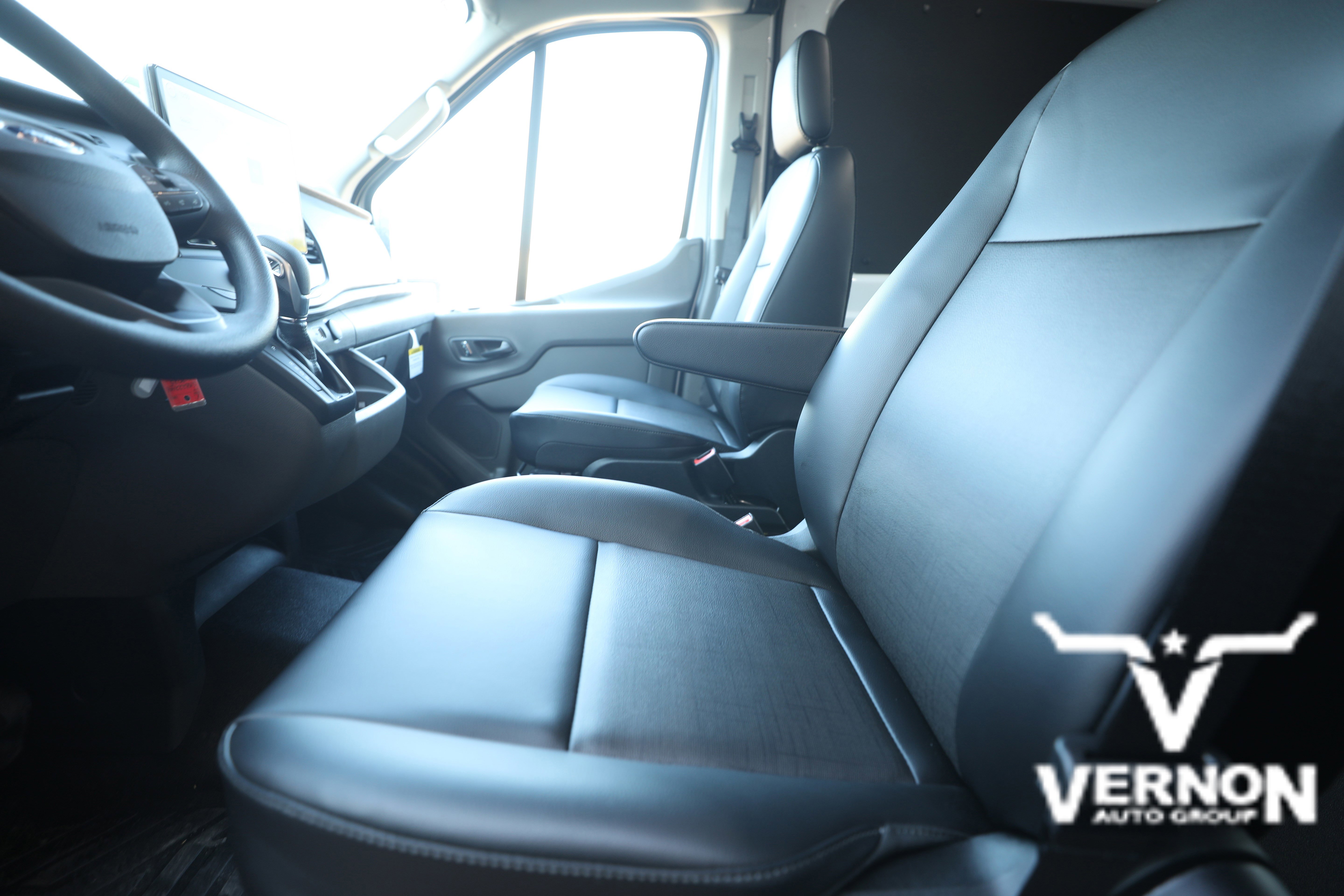 2025 Ford Transit Cargo Van XL photo 2