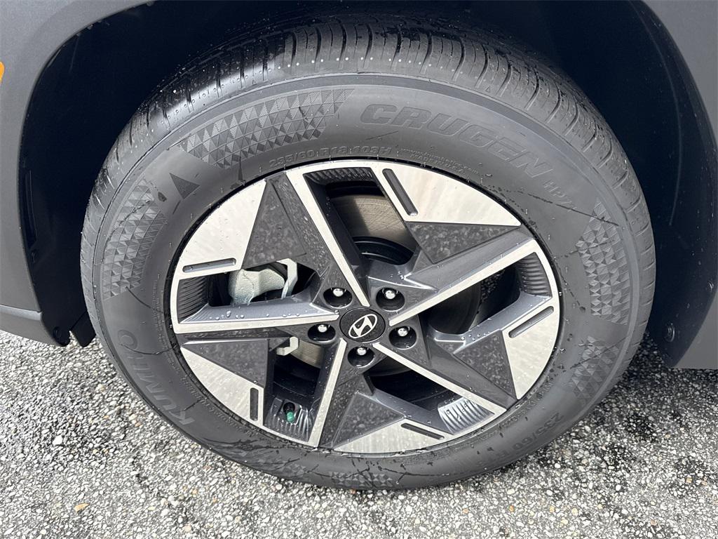 2026 Hyundai Tucson SEL photo 8