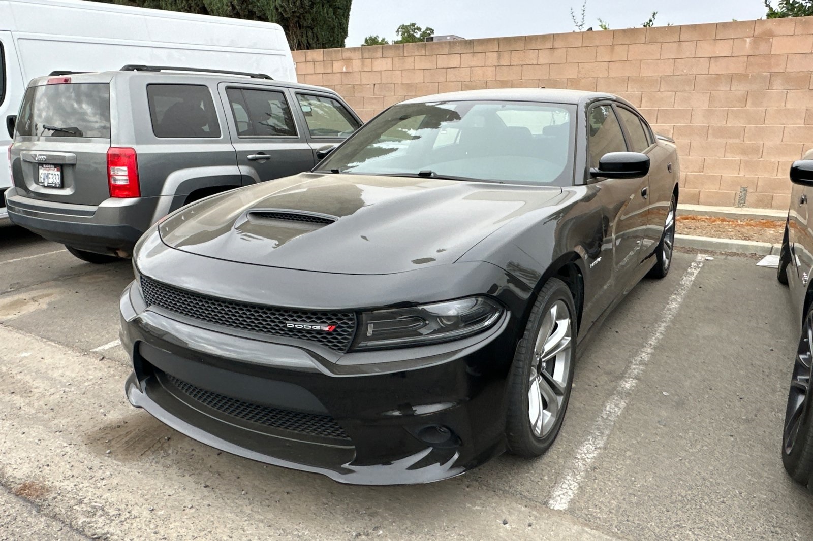 2022 Dodge Charger R/T photo 2