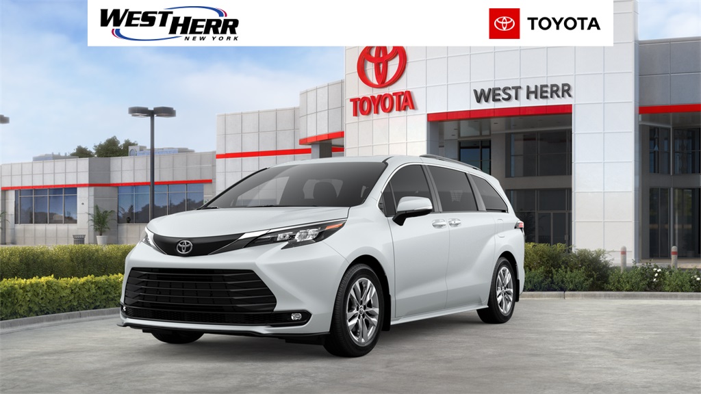 2026 Toyota Sienna XLE's photo