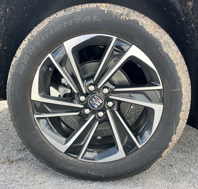 2026 Buick Enclave Sport Touring photo 11