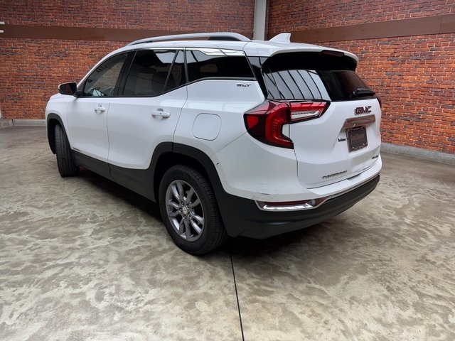 2022 Gmc Terrain SLT photo 3