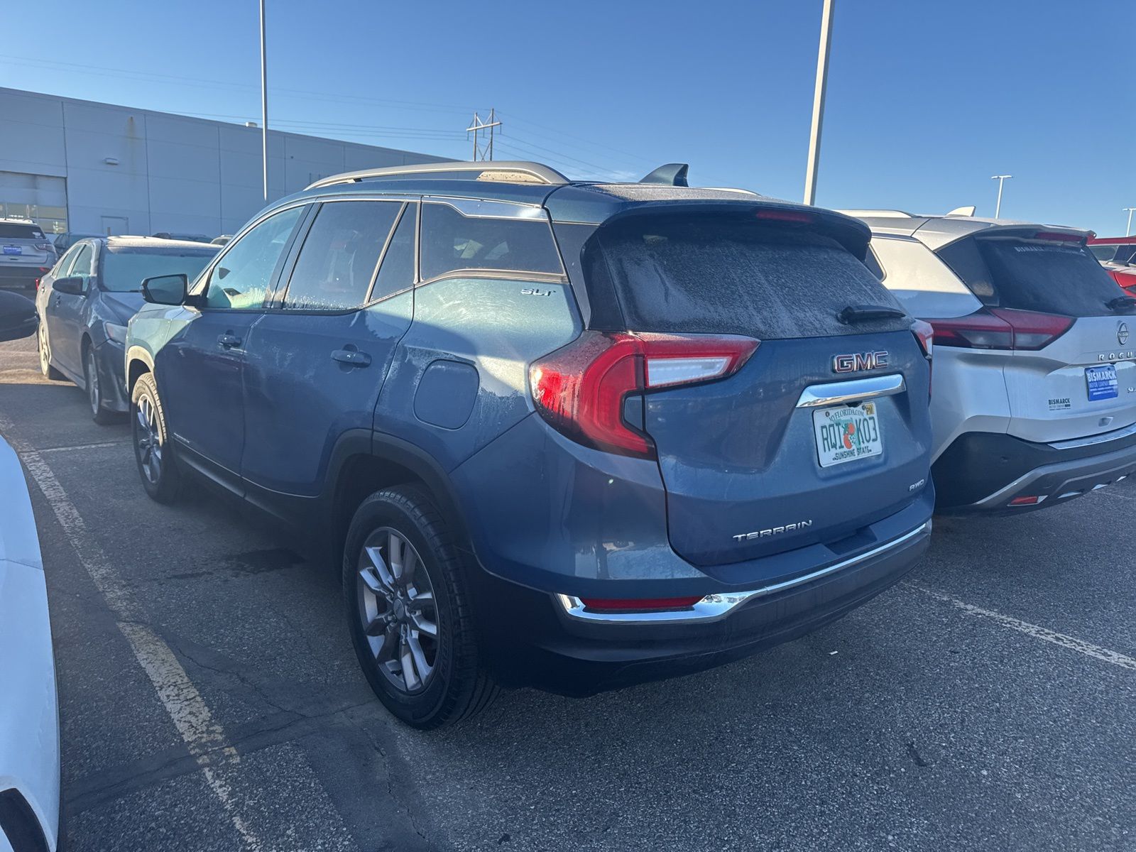 2024 Gmc Terrain SLT photo 3