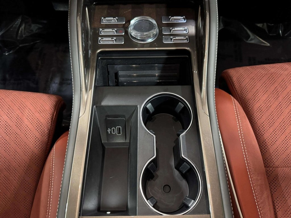 2024 Lincoln Nautilus Black Label photo 14
