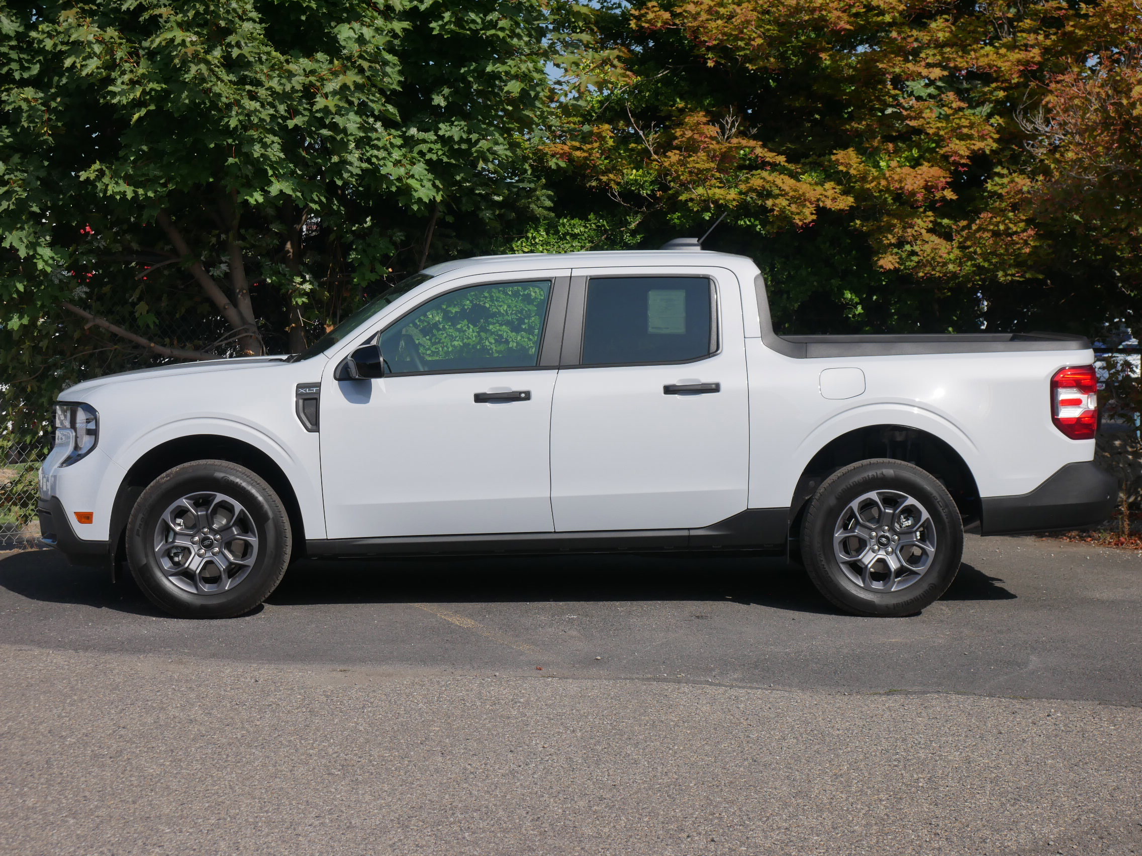 2025 Ford Maverick XLT photo 13