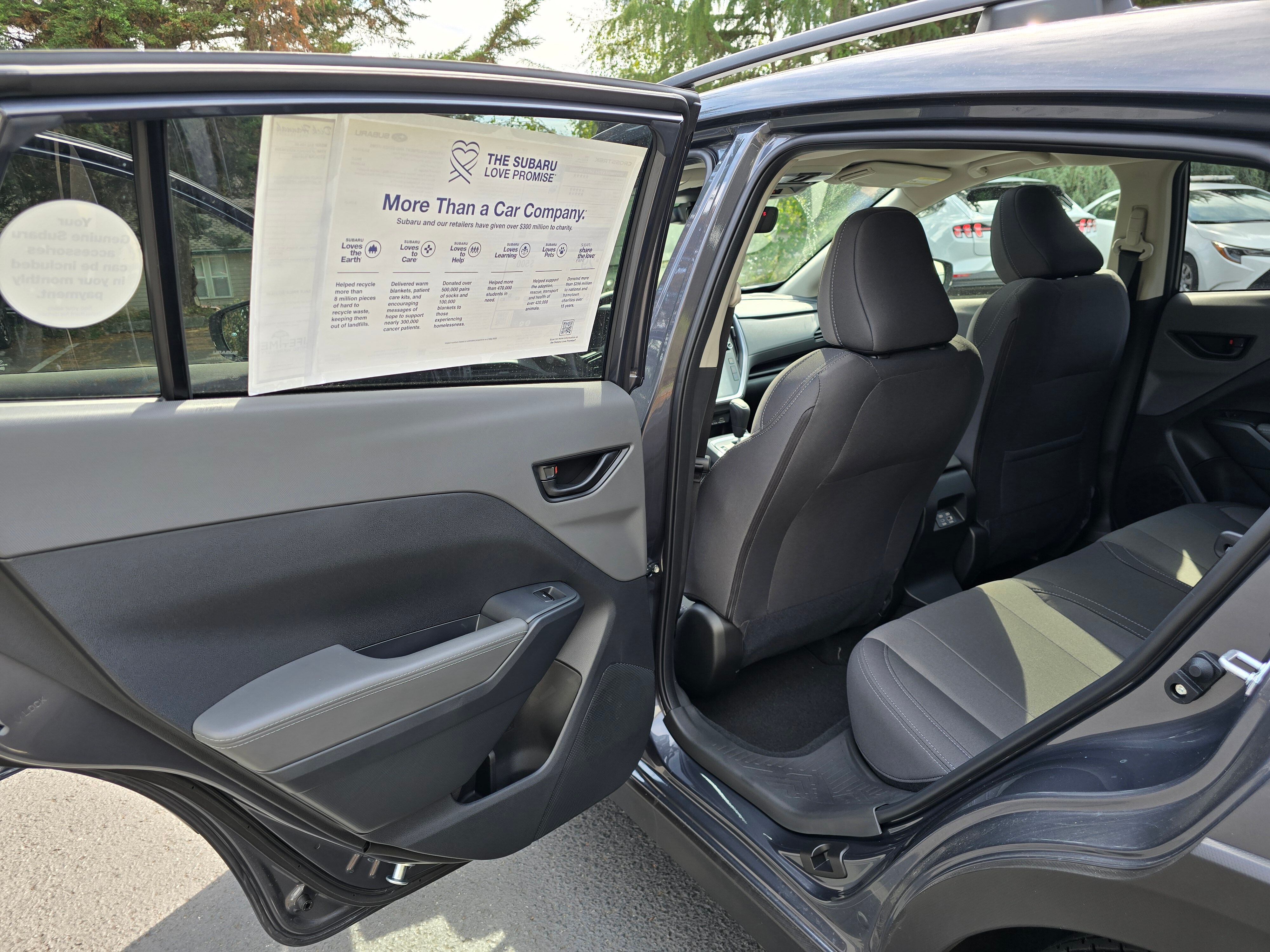 2025 Subaru Crosstrek Premium photo 2