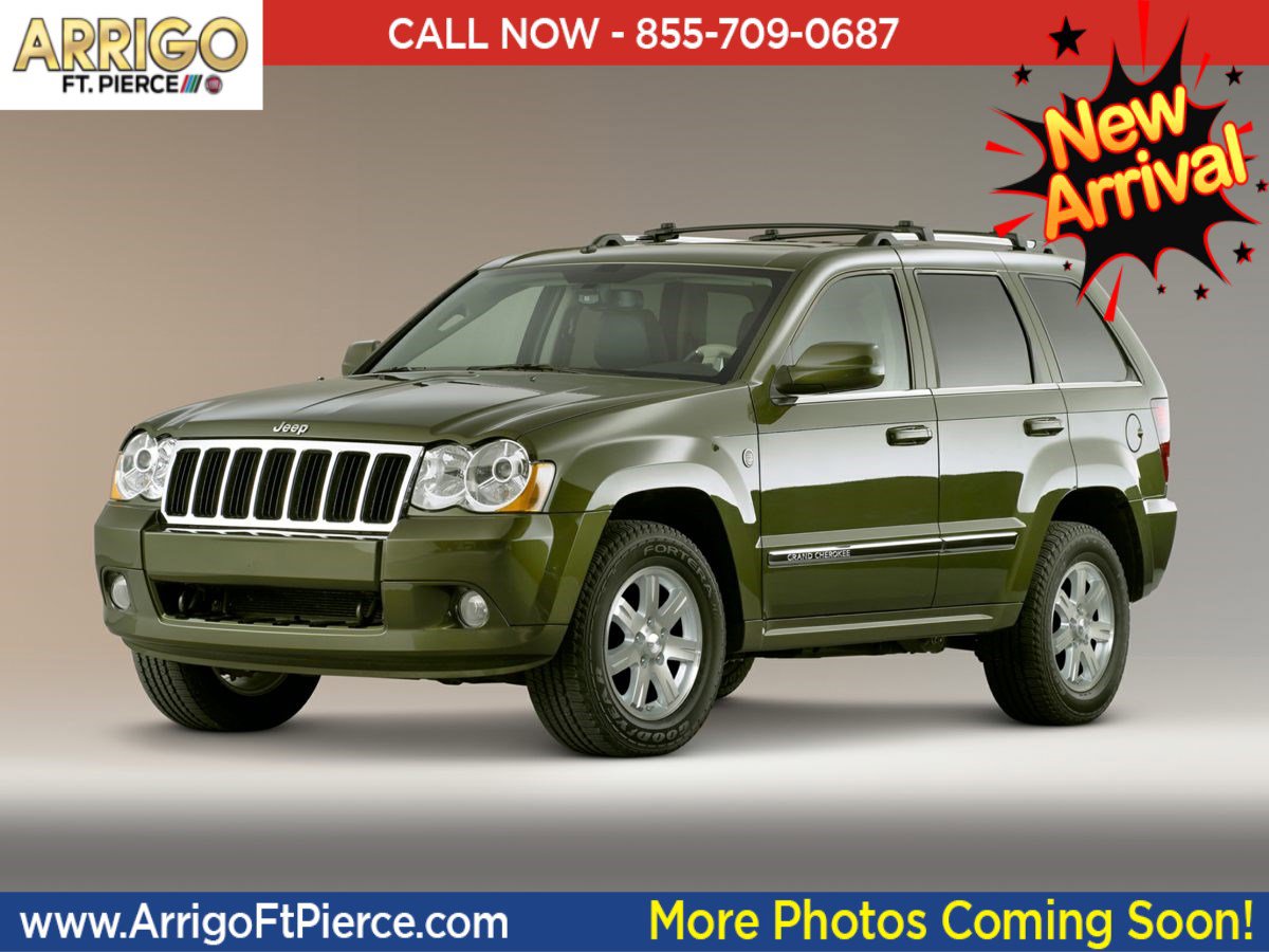 2009 Jeep Grand Cherokee Laredo's photo