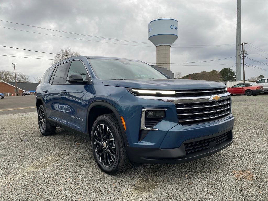 2026 Chevrolet Traverse LT's photo