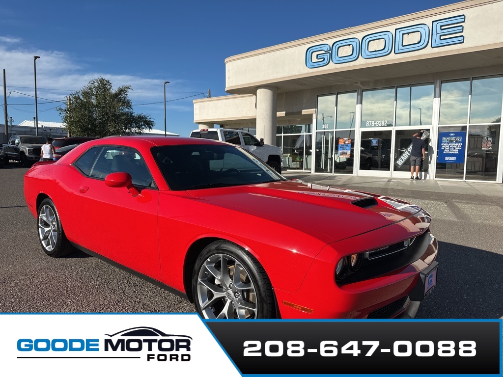 2022 Dodge Challenger GT photo 16