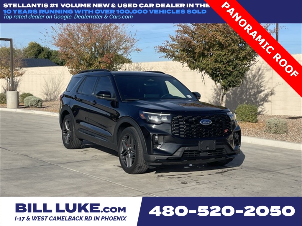 2025 Ford Explorer ST's photo