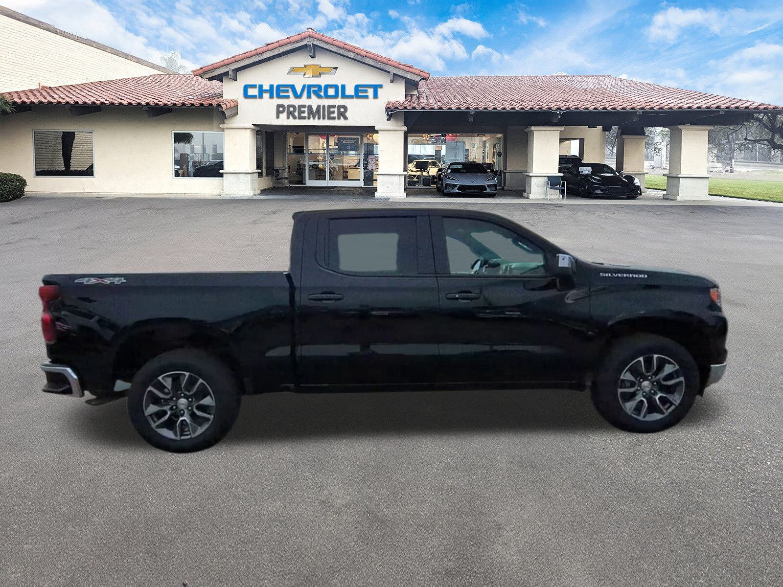 2025 Chevrolet Silverado 1500 LT photo 9