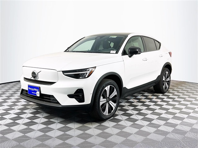 Used 2023 Volvo C40 Plus with VIN YV4ED3GL1P2050705 for sale in Beaverton, OR