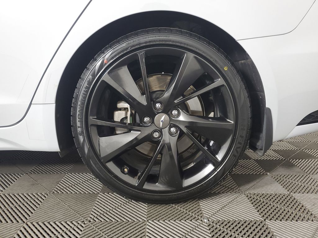 2022 Genesis G70 3.3T photo 29