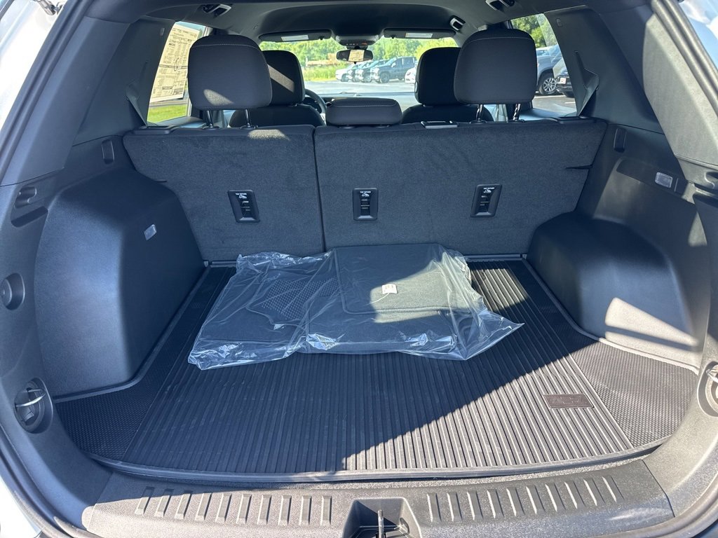2026 Chevrolet Equinox LT photo 18